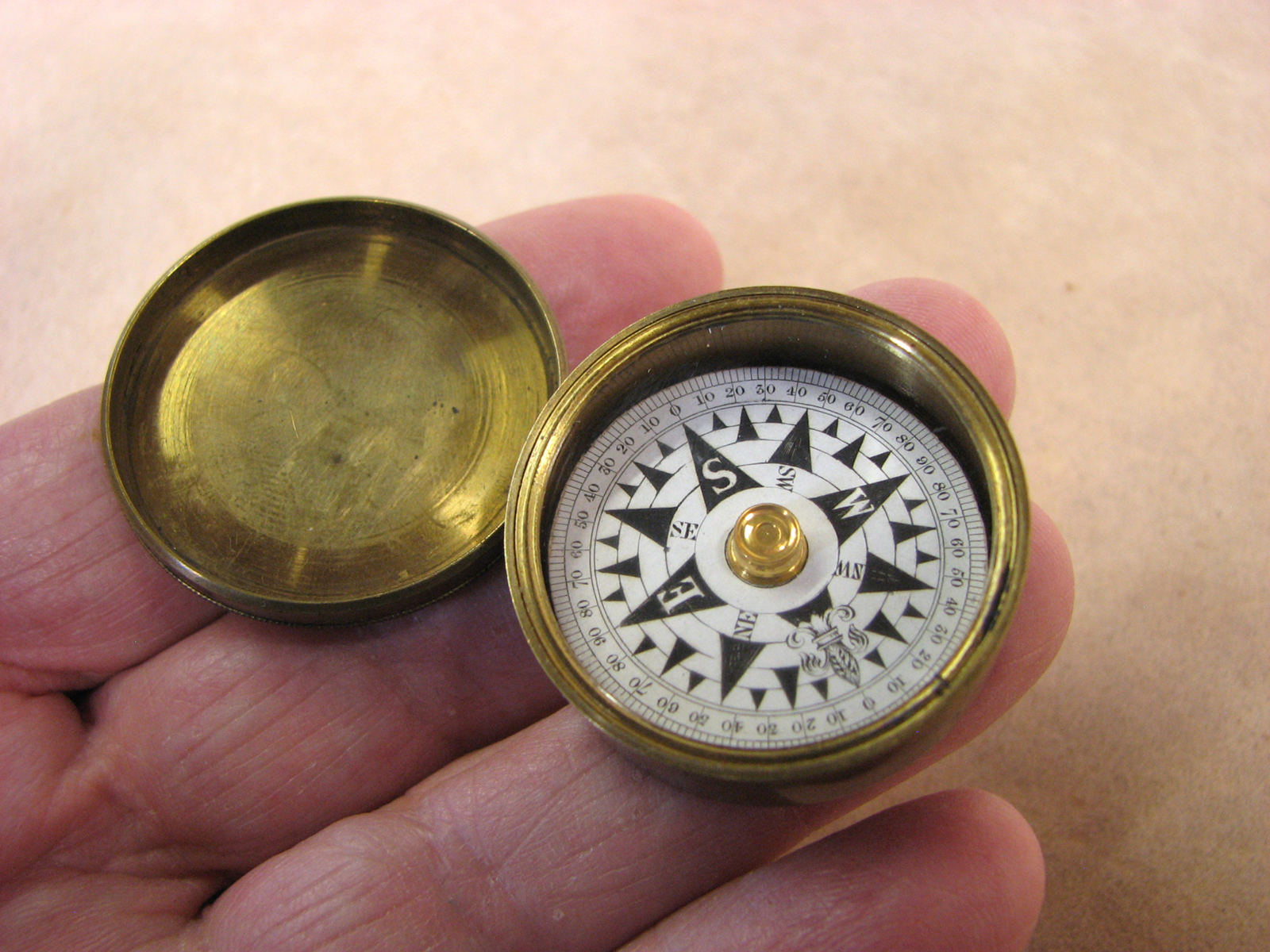 Small Victorian brass cased pocket compass circa 1870